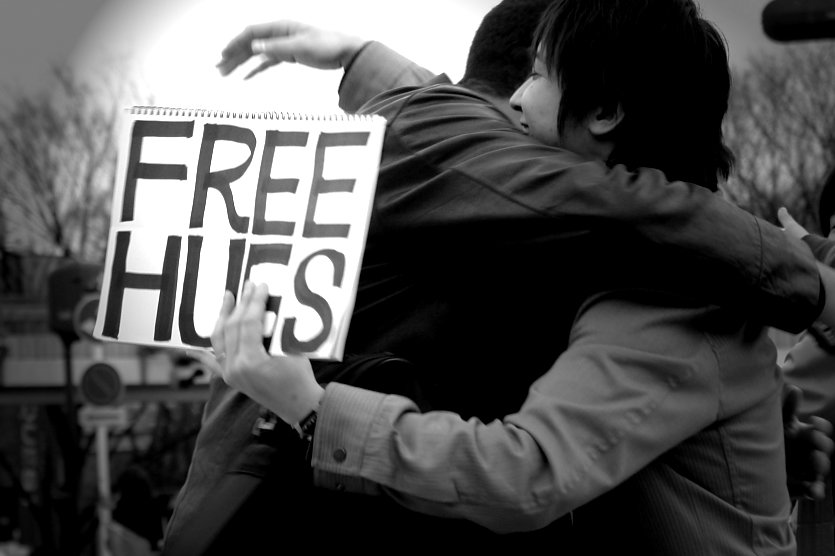 free-hugs